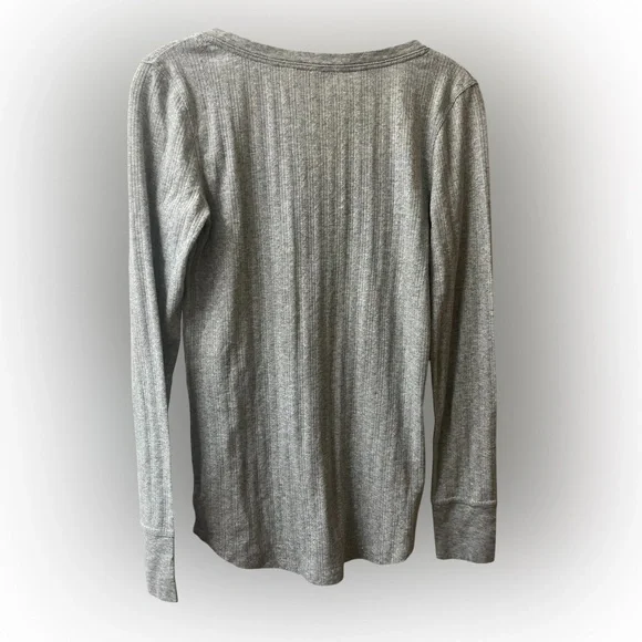 NWT Victoria’s Secret grey glittery long sleeve Henley top Size Medium. #10269 - Picture 7 of 7
